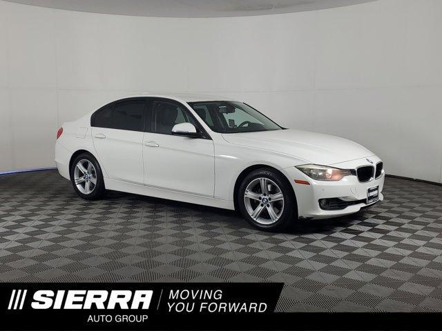 Photo of 2014 Alpine White BMW 328