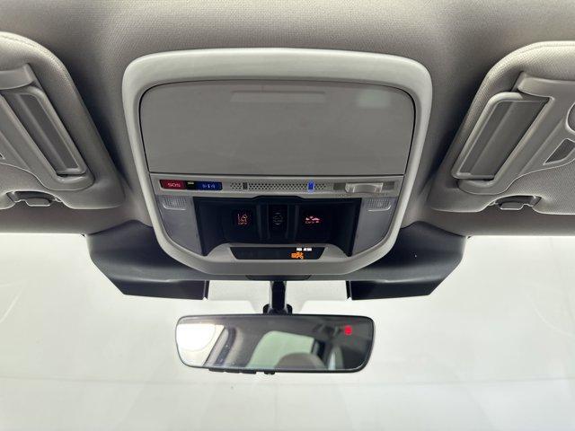 Photo of 2022 Crystal White Pearl Subaru Forester