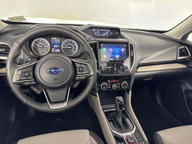 Photo of 2022 Crystal White Pearl Subaru Forester