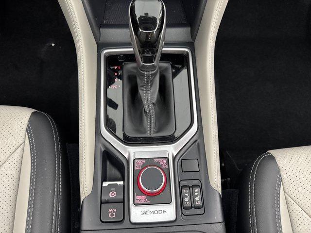 Photo of 2022 Crystal White Pearl Subaru Forester