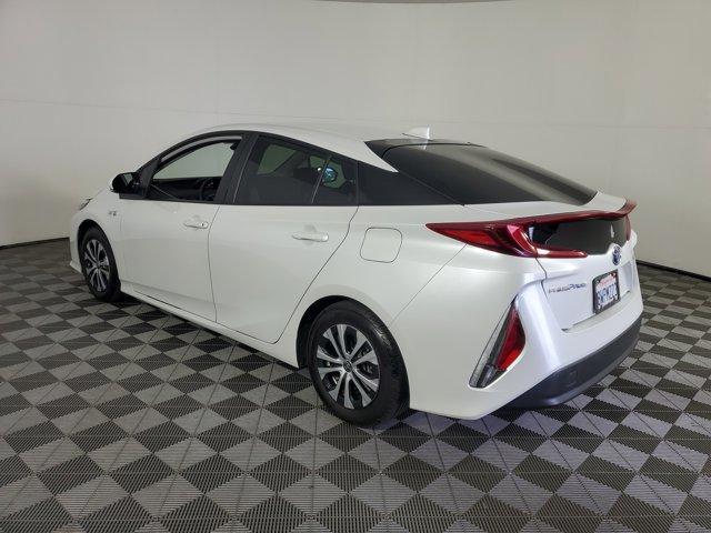 Photo of 2021 Wind Chill Pearl Toyota Prius Prime