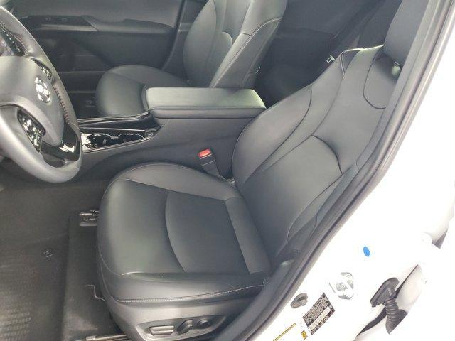 Photo of 2021 Wind Chill Pearl Toyota Prius Prime