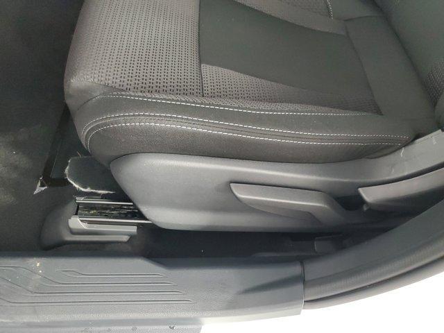 Photo of 2024 Crystal White Pearl Subaru Outback