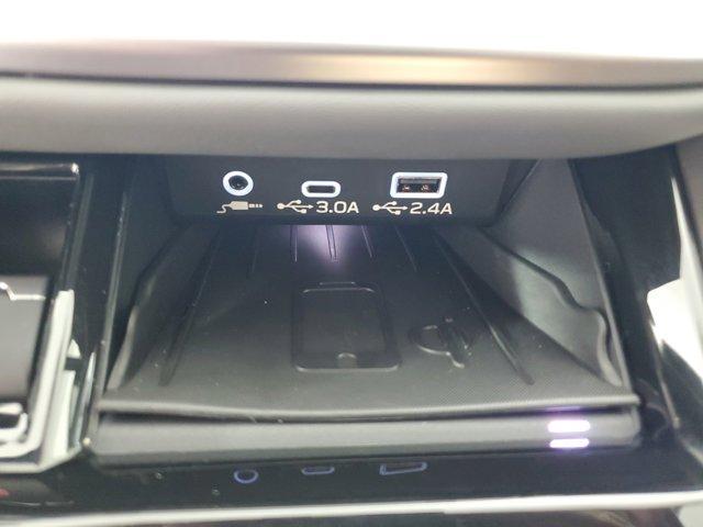 Photo of 2025 Crystal Black Silica Subaru Outback