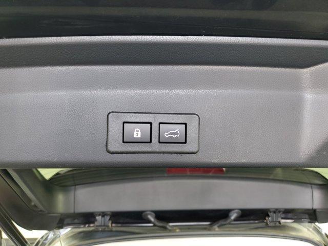 Photo of 2022 Crystal Black Silica Subaru Ascent