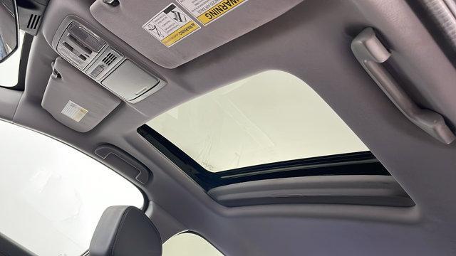Photo of 2018 Silver Honda CR-V
