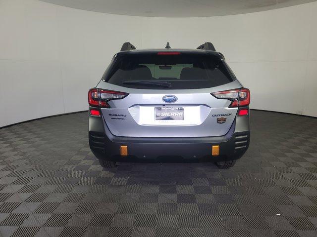 Photo of 2025 Ice Silver Metallic Subaru Outback