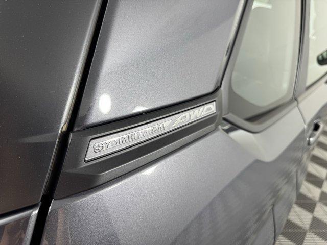 Photo of 2025 Magnetite Gray Metallic Subaru Forester