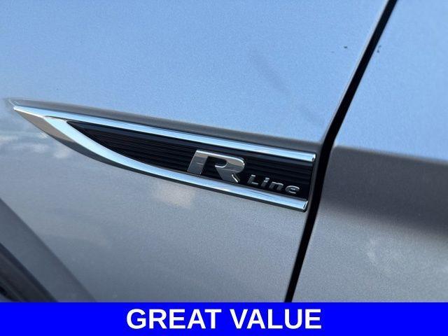 Photo of 2019 Pyrite Silver Metallic Volkswagen Jetta