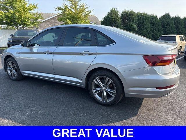 Photo of 2019 Pyrite Silver Metallic Volkswagen Jetta