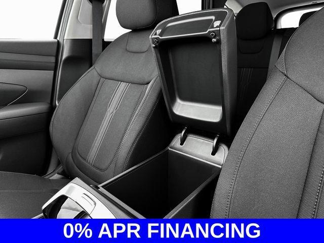 Photo of 2025 White Pearl Hyundai TUCSON