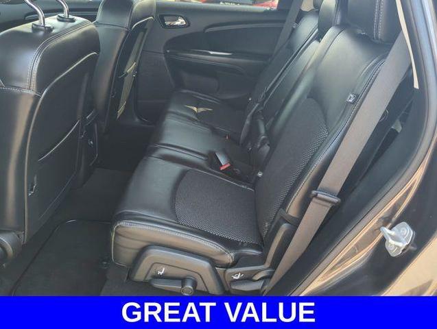 Photo of 2019 Granite Crystal Clearcoat Metallic Dodge Journey