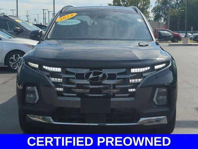 Photo of 2024 Phantom Black Hyundai SANTA CRUZ