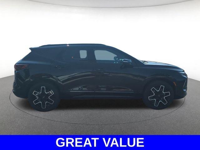 Photo of 2023 Black Chevrolet Blazer