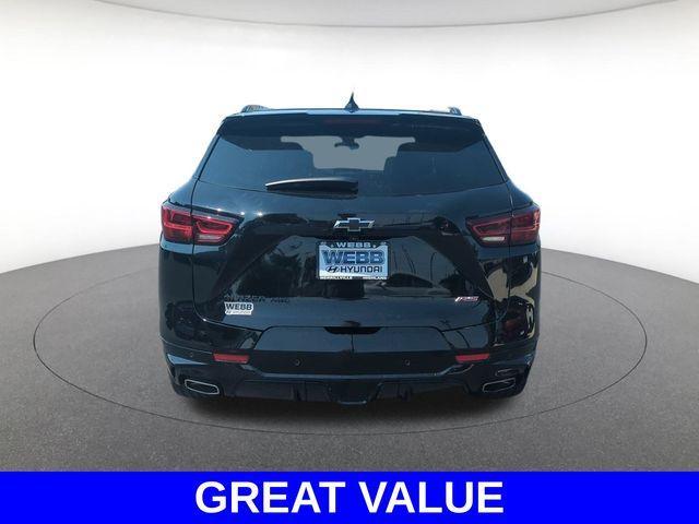 Photo of 2023 Black Chevrolet Blazer