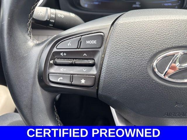 Photo of 2023 Stellar Silver Hyundai VENUE
