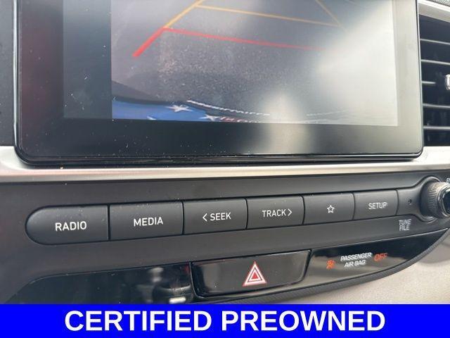 Photo of 2023 Stellar Silver Hyundai VENUE