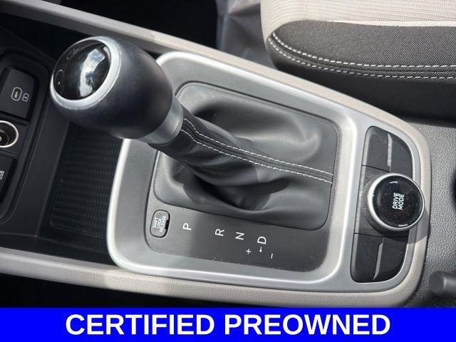 Photo of 2023 Stellar Silver Hyundai VENUE