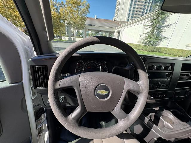 Photo of 2017 Summit White Chevrolet Express 2500