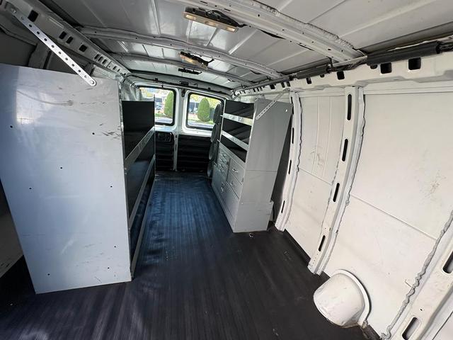 Photo of 2017 Summit White Chevrolet Express 2500