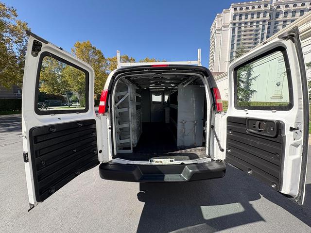 Photo of 2017 Summit White Chevrolet Express 2500