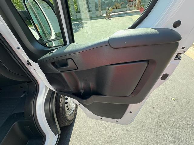 Photo of 2025 Bright White Clearcoat RAM ProMaster 2500