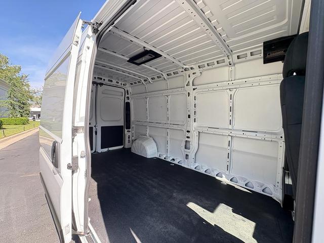 Photo of 2025 Bright White Clearcoat RAM ProMaster 2500