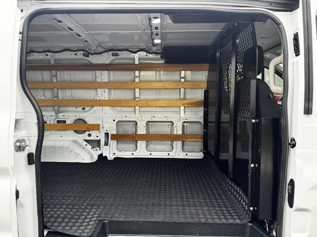 Photo of 2023 Oxford White Ford Transit-250