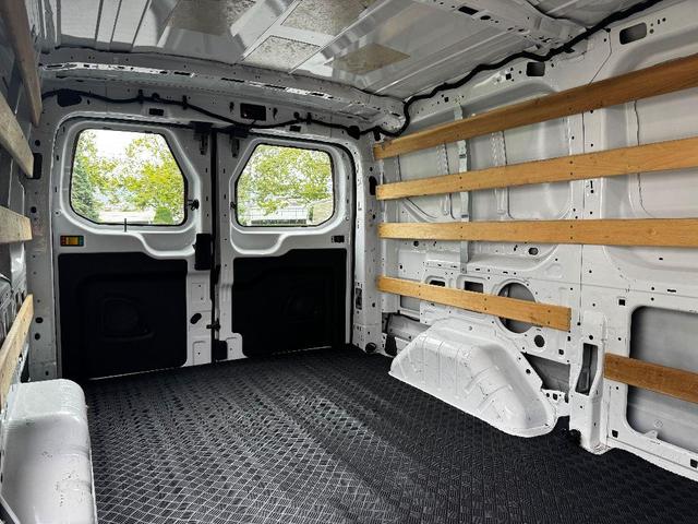 Photo of 2023 Oxford White Ford Transit-250