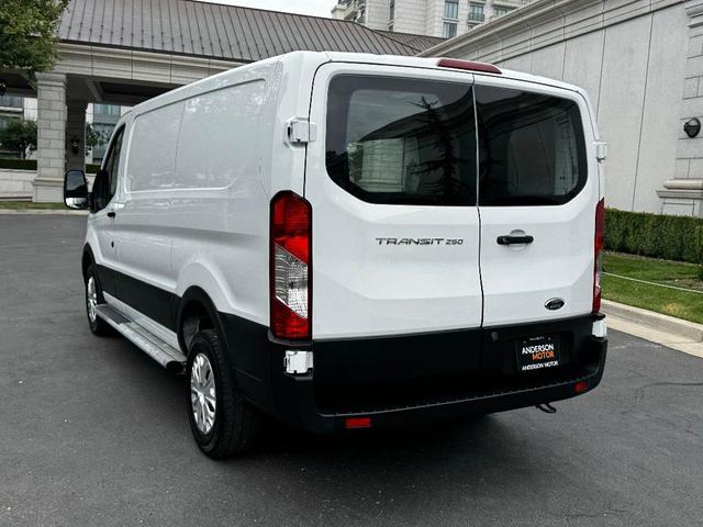 Photo of 2023 Oxford White Ford Transit-250
