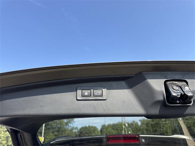 Photo of 2025 Autumn Green Metallic Subaru Outback