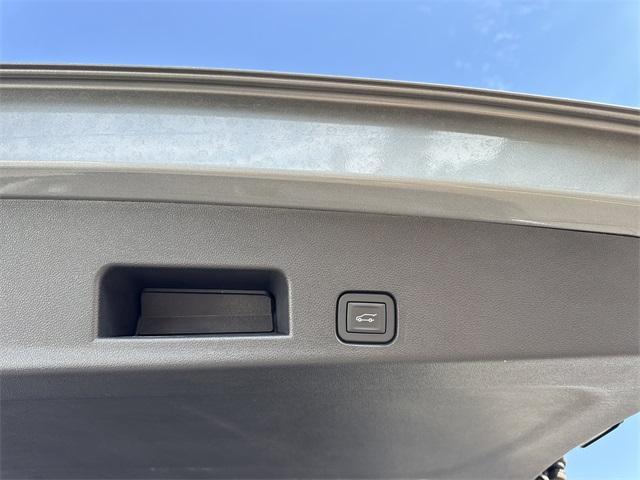 Photo of 2025 Moonstone Gray Metallic Buick Enclave