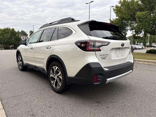 Photo of 2021 Crystal White Pearl Subaru Outback