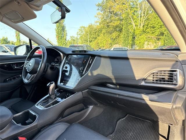 Photo of 2021 Crystal White Pearl Subaru Outback