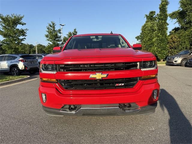 Photo of 2018 Red Chevrolet Silverado 1500