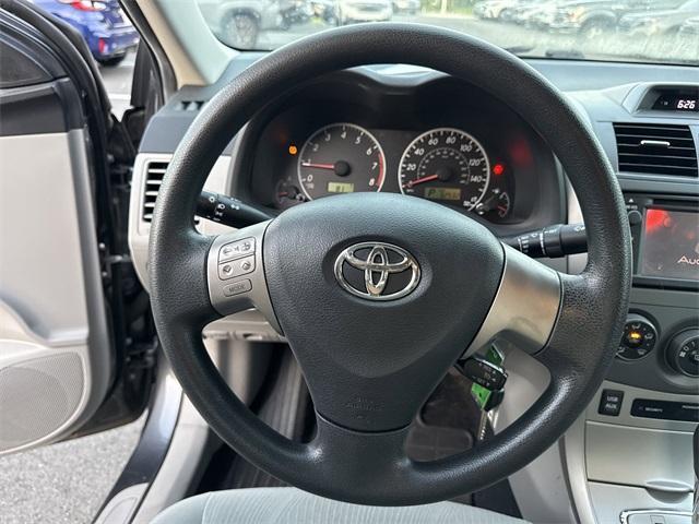 Photo of 2013 Magnetic Gray Toyota Corolla