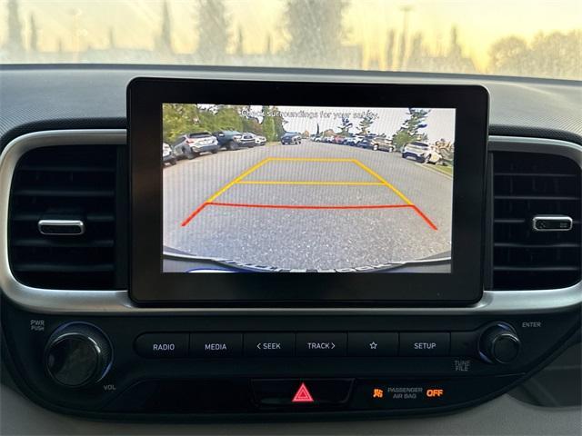 Photo of 2020 Stellar Silver Hyundai VENUE