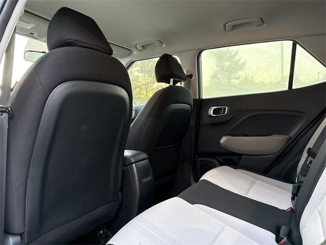 Photo of 2020 Stellar Silver Hyundai VENUE