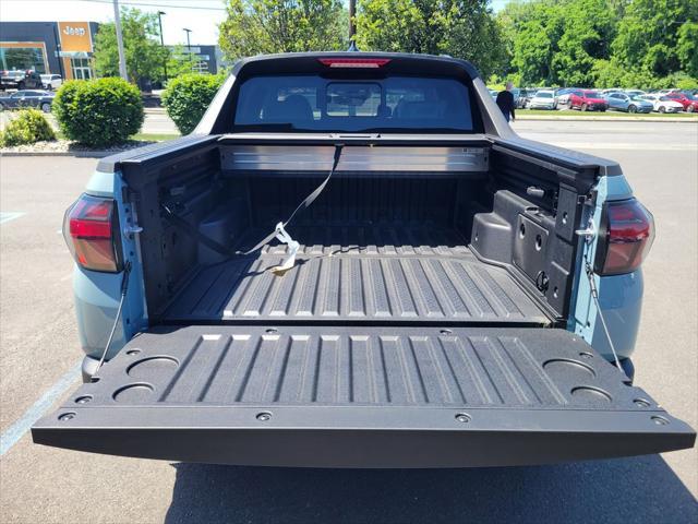 Photo of 2025 Blue Stone Hyundai SANTA CRUZ