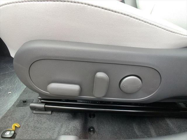 Photo of 2025 Mirage Green Hyundai KONA