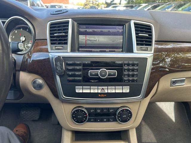 Photo of 2015 Obsidian Black Metallic Mercedes-Benz M-Class