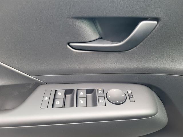Photo of 2025 Abyss Black Pearl Hyundai KONA