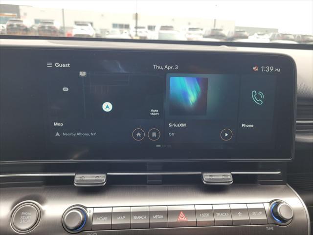 Photo of 2025 Abyss Black Pearl Hyundai KONA