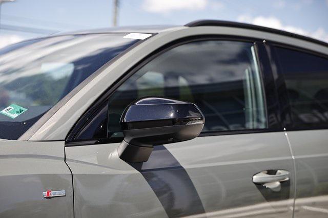 Photo of 2025 Chronos Gray Metallic Audi Q3