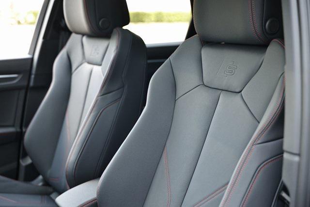 Photo of 2025 Chronos Gray Metallic Audi Q3