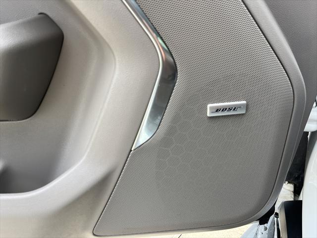 Photo of 2021 Summit White Chevrolet Tahoe