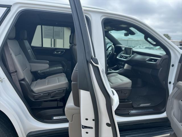 Photo of 2021 Summit White Chevrolet Tahoe