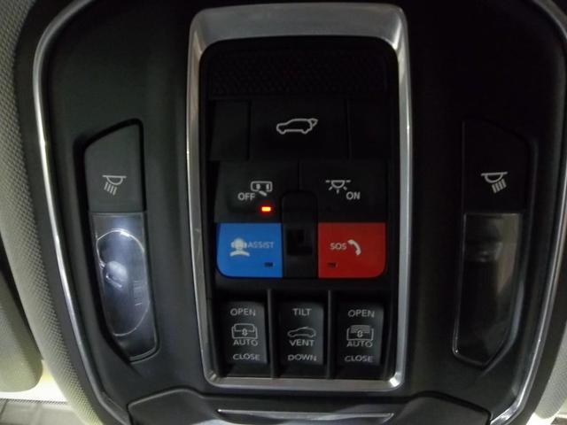 Photo of 2022 Metallic Jeep Grand Cherokee