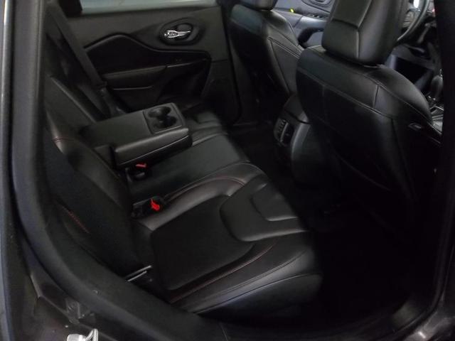 Photo of 2021 Granite Crystal Metallic Jeep Cherokee