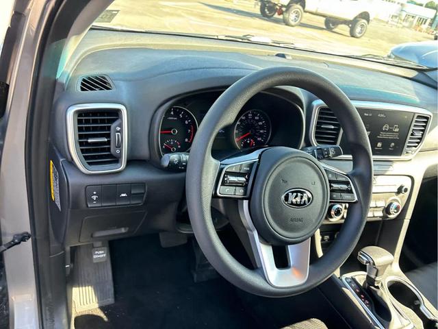 Photo of 2022 Steel Gray Kia Sportage